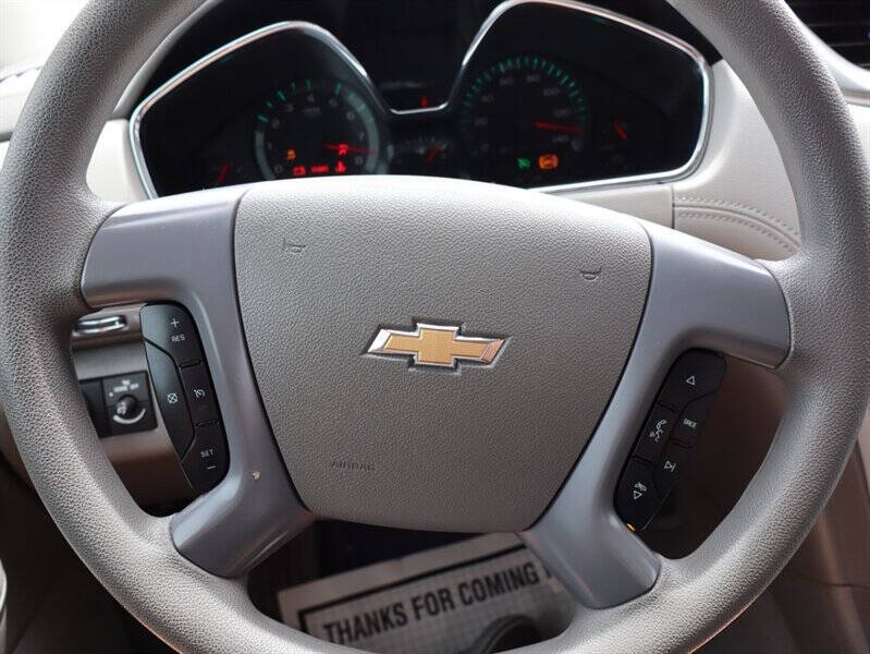 2017 Chevrolet Traverse LS