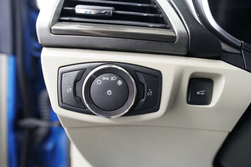 2020 Ford Fusion SEL