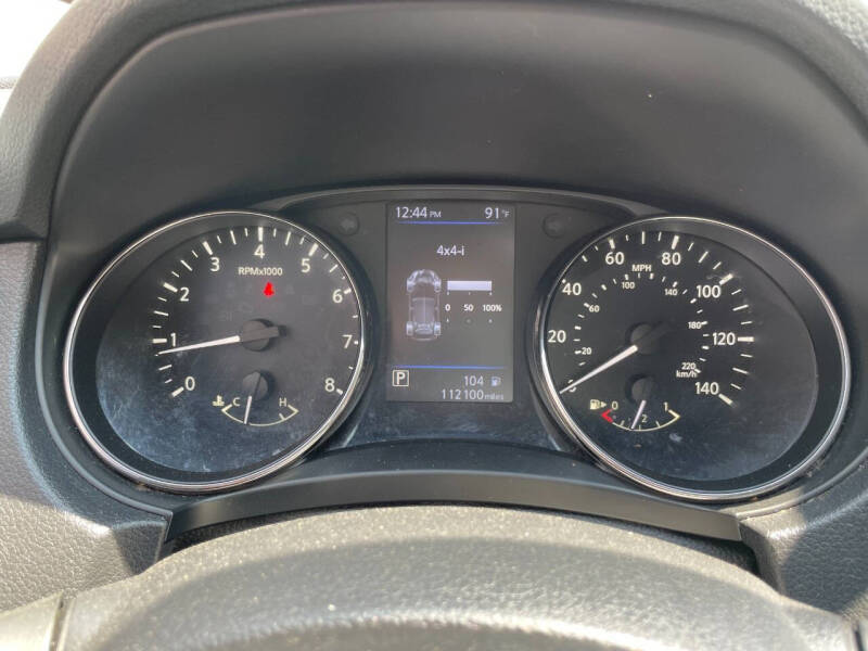 2020 Nissan Rogue SV