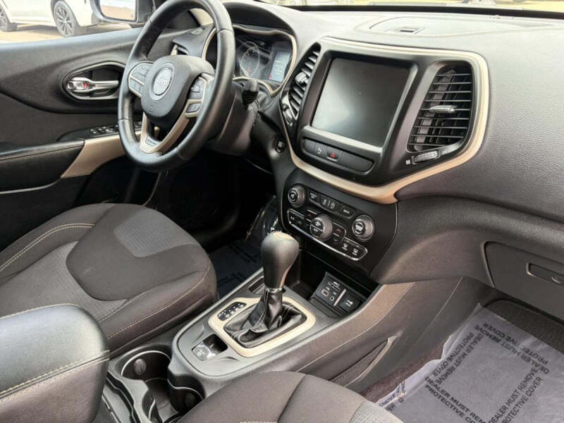 2017 Jeep Cherokee Latitude