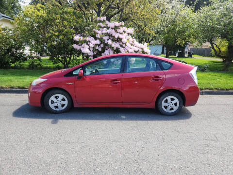 2010 Toyota Prius III