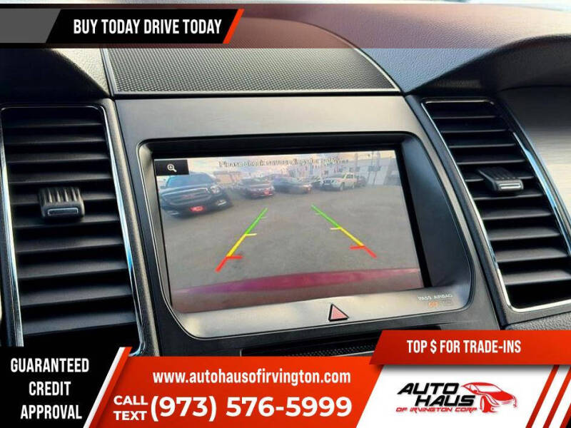 2014 Ford Taurus SEL