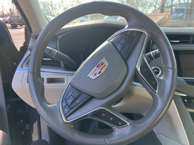 2019 Cadillac XT5 Luxury