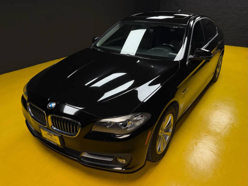 2016 BMW 5 Series 528i