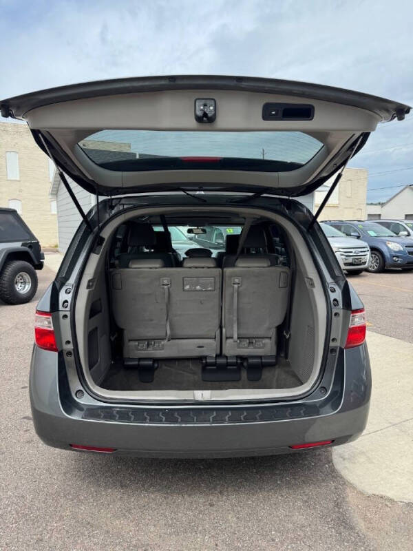 2011 Honda Odyssey EX-L w/DVD