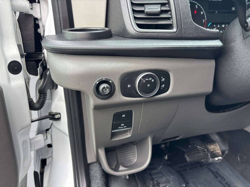 2025 Ford Transit