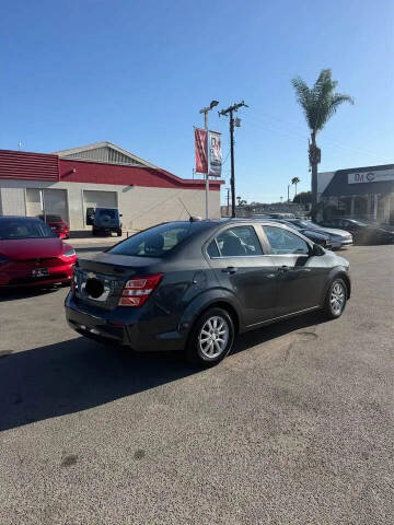 2017 Chevrolet Sonic LT Auto