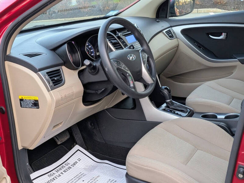 2017 Hyundai Elantra GT