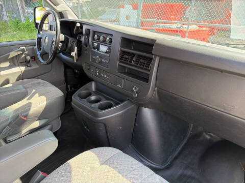 2020 Chevrolet Express 2500