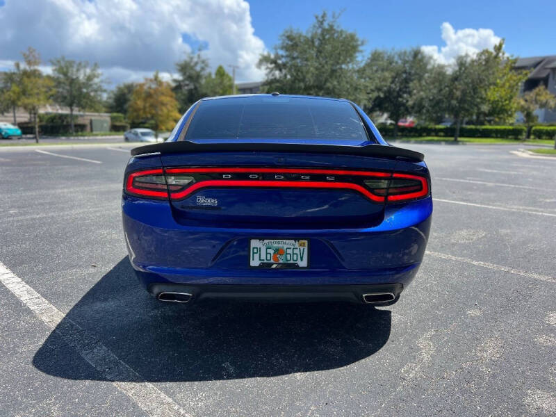 2019 Dodge Charger SXT