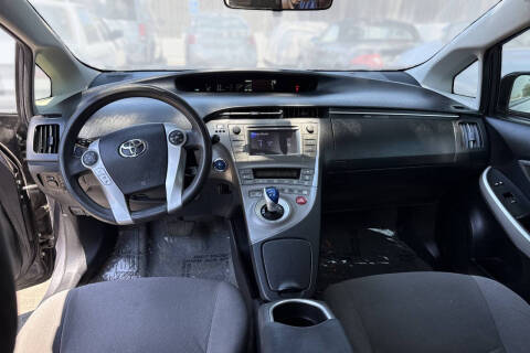 2015 Toyota Prius Three