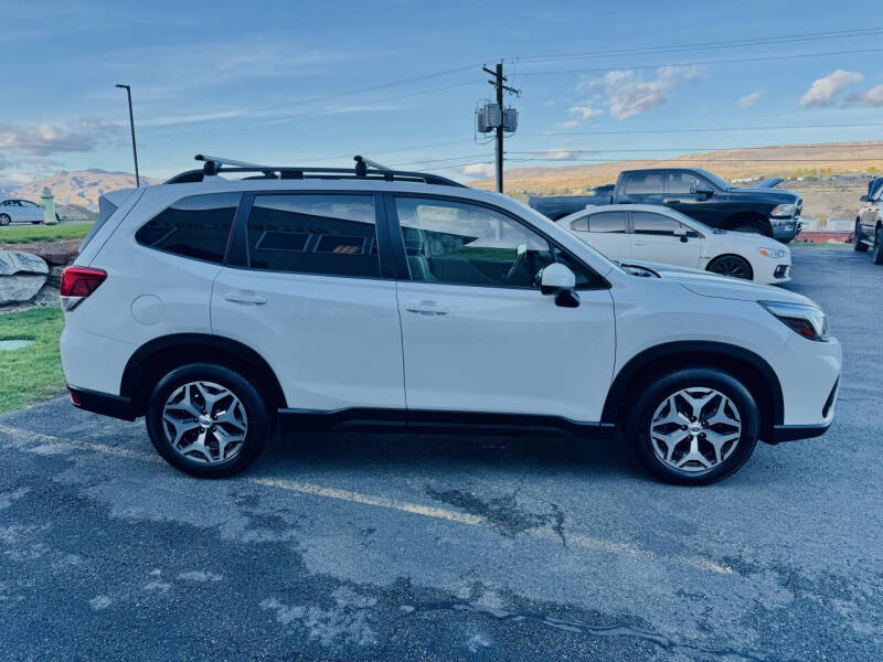 2020 Subaru Forester Premium