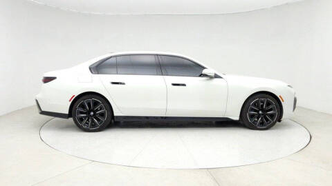 2023 BMW 7 Series 740i