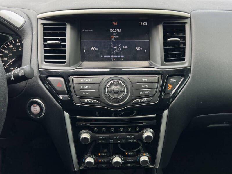 2017 Nissan Pathfinder S