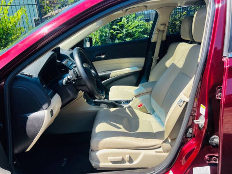 2014 Acura ILX 2.0L w/Premium