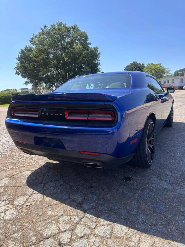 2020 Dodge Challenger SXT