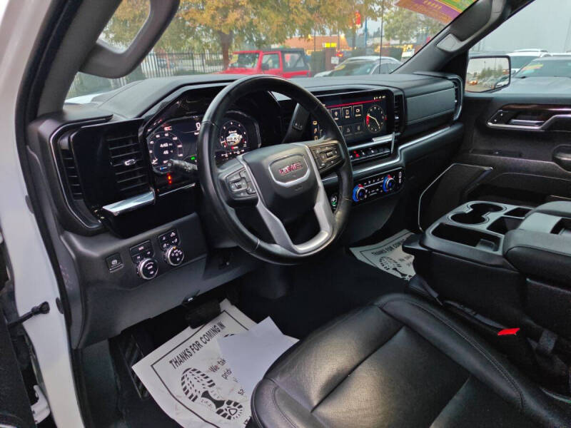 2024 GMC Sierra 1500