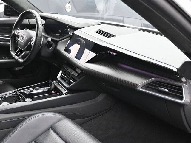 2023 Audi RS e-tron GT quattro