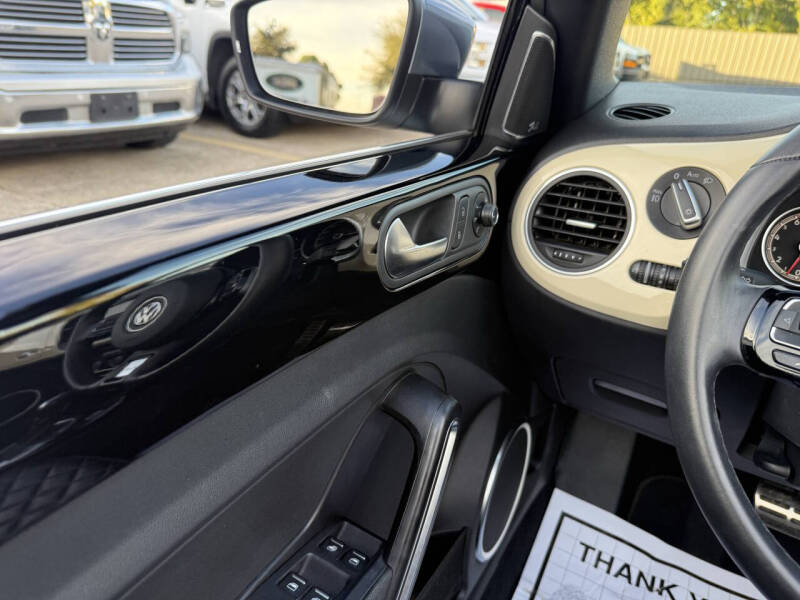 2019 Volkswagen Beetle Convertible 2.0T Final Edition SEL