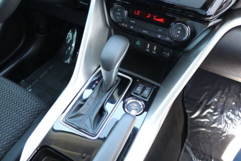 2025 Mitsubishi Eclipse Cross LE