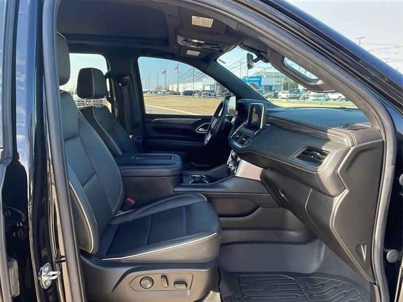 2022 GMC Yukon XL SLT