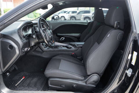 2023 Dodge Challenger SXT
