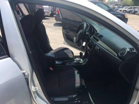 2005 Mazda MAZDA3 s