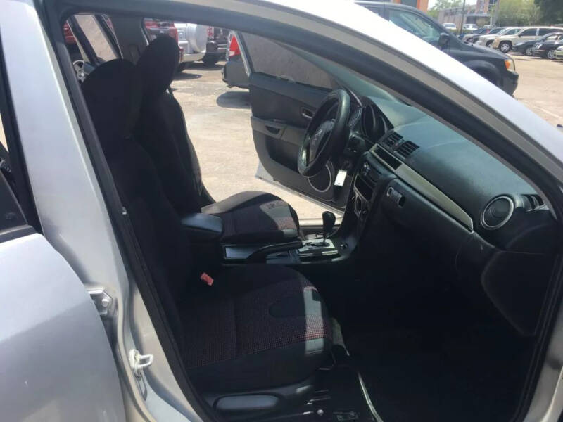 2005 Mazda MAZDA3 s