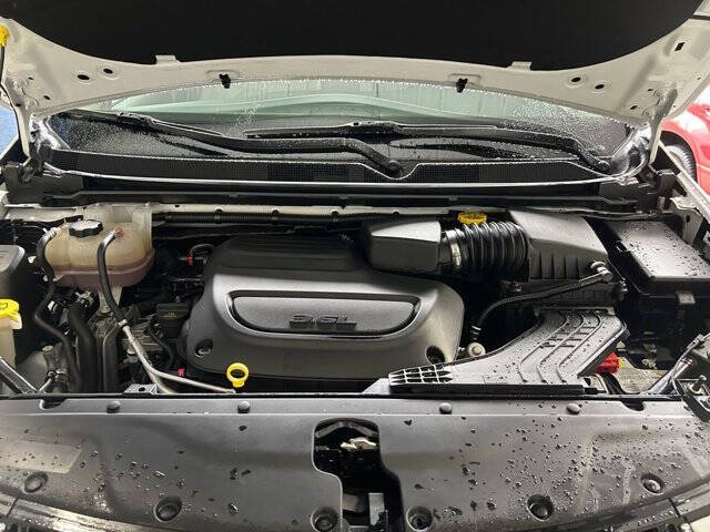 2021 Chrysler Pacifica Touring L