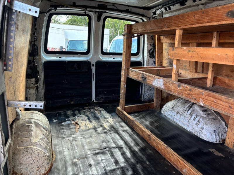 2010 Chevrolet Express 2500