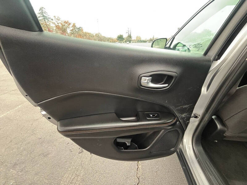 2018 Jeep Compass Sport