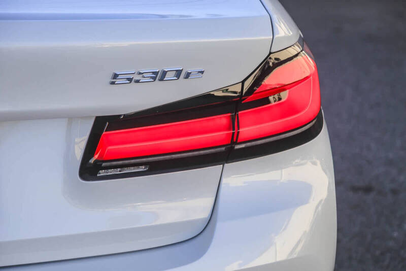 2023 BMW 5 Series 530e