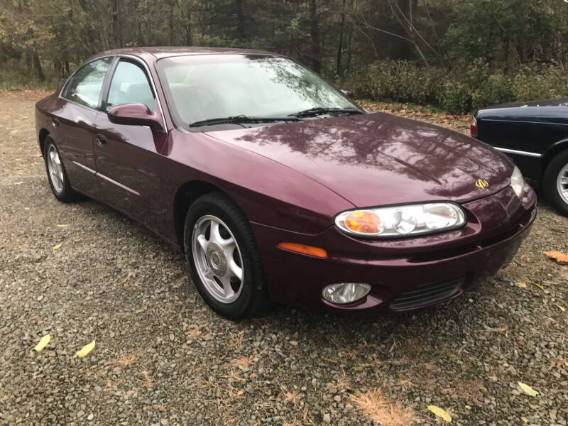 2003 Oldsmobile Aurora for sale at Penn Detroit Automotive in New Kensington PA