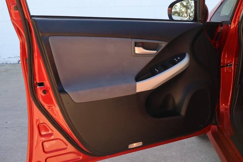 2015 Toyota Prius Two