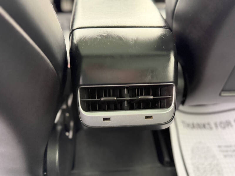 2019 Tesla Model 3 Performance