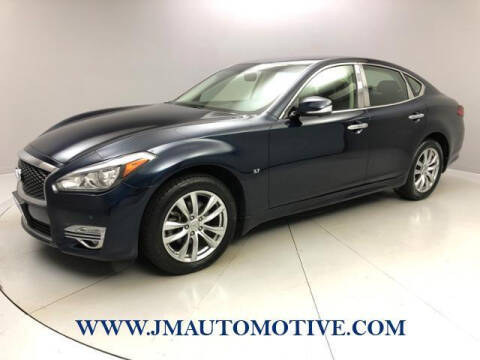 2015 Infiniti Q70 for sale at J & M Automotive in Naugatuck CT