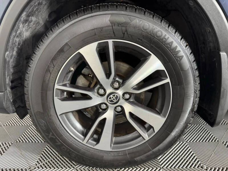 2018 Toyota RAV4 Adventure