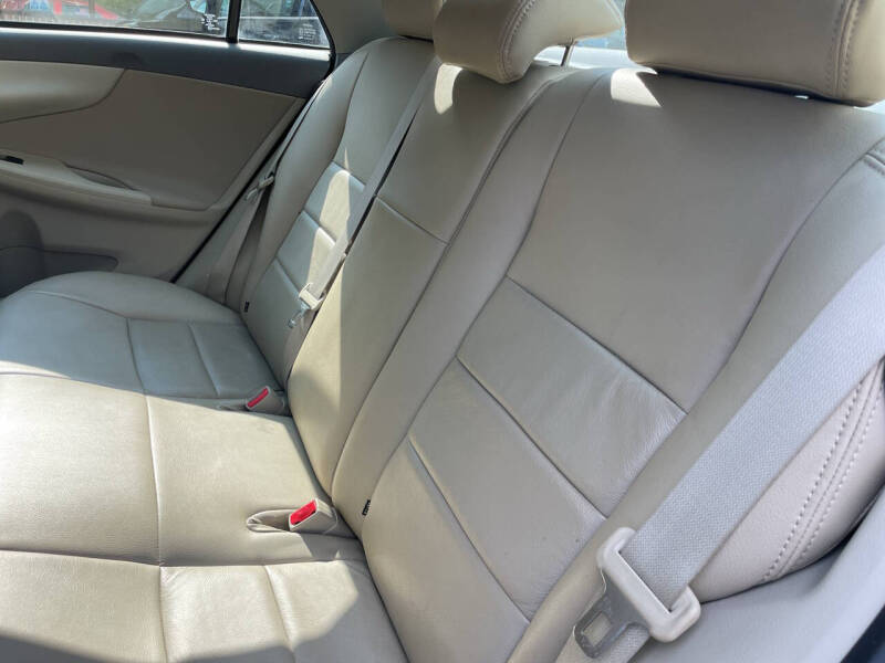 2009 Toyota Corolla LE