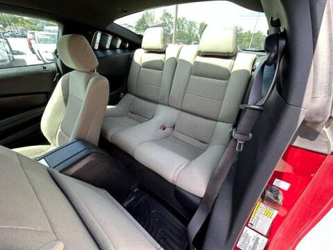 2014 Ford Mustang V6