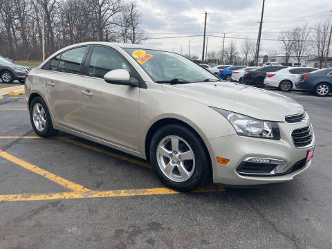 2015 Chevrolet Cruze for sale at Ayala Auto Sales in Aurora IL
