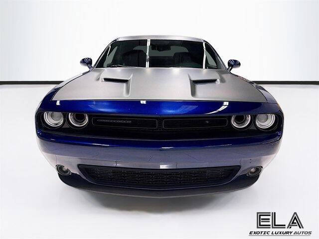2017 Dodge Challenger SXT