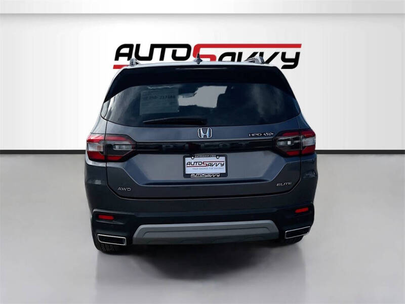 2023 Honda Pilot Elite