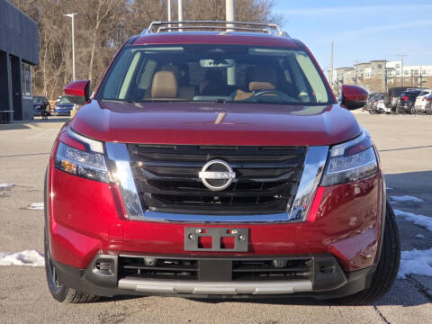 2024 Nissan Pathfinder Platinum