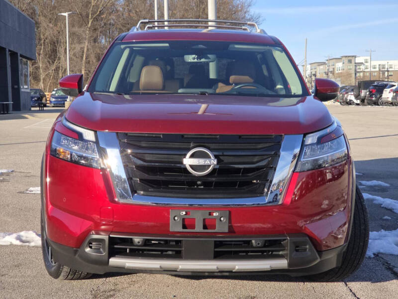 2024 Nissan Pathfinder Platinum