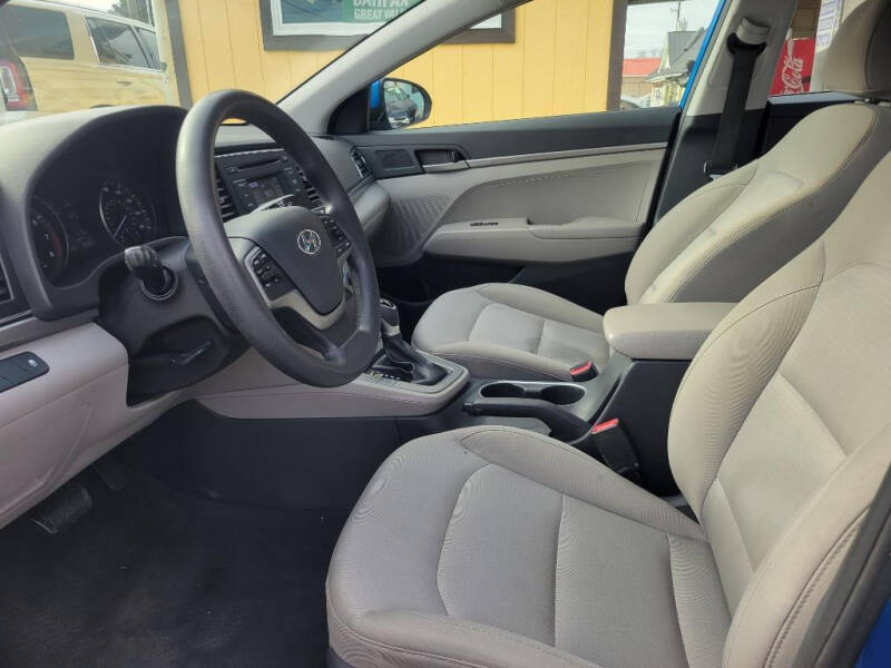 2017 Hyundai Elantra