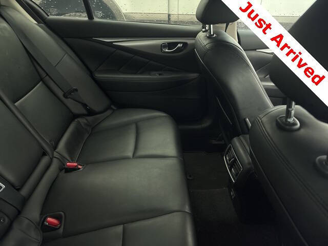 2021 Infiniti Q50 Luxe