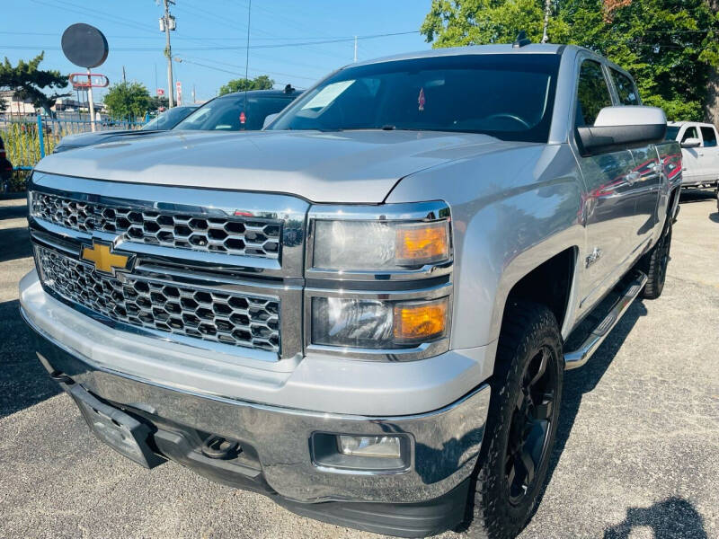 2015 Chevrolet Silverado 1500 LT's photo