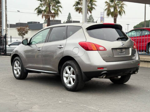 2010 Nissan Murano S
