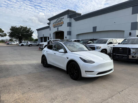2023 Tesla Model Y Long Range