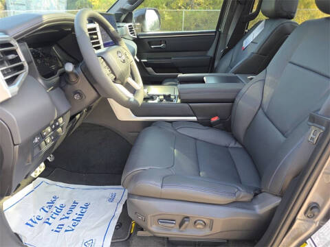 2025 Toyota Tundra Platinum HV